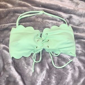 CUPSHE Bikini Top Medium